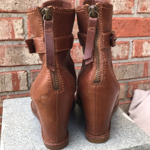 🚨B2G1 JOHNSTON & MURPHY Brown Leather Braid Strap  Wedge Booties - Picture 4 of 11